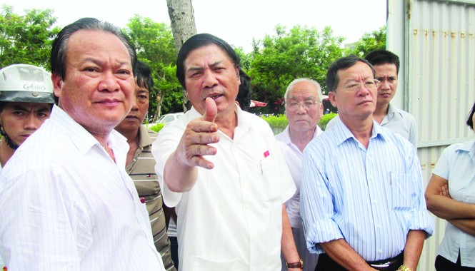 Vĩnh biệt ông Bá Thanh- người cán bộ của nhân dân Ông Nguyễn Bá Thanh trong lần tiếp xúc cử tri Đà Nẵng tháng 9/2013. Ảnh: Nam Cường
