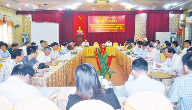 Nâng cao hiệu quả của báo chí cho vùng sâu vùng xa Quang cảnh buổi hội thảo. Ảnh: Hồ Lài
