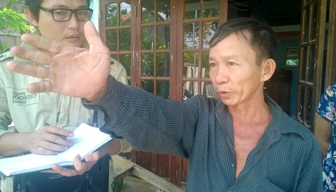 Ngăn cản khai thác cát, người dân bị dọa giết Ông Ngô Tấn Dũng - người bị nhắn tin dọa giết, bức xúc kể lại sự việc.
