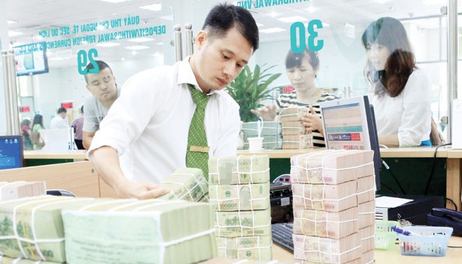 Bốn năm “đại phẫu” ngân hàng, được gì? 4 năm tái cơ cấu, không có ngân hàng phá sản, chỉ bị mua lại 0 đồng. Ảnh: Trần Việt
