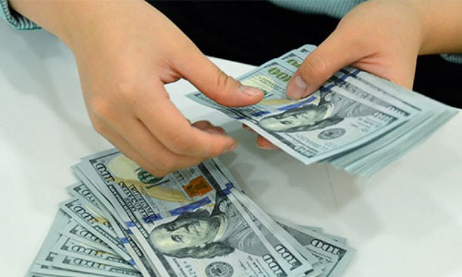Giá USD ngân hàng vọt tăng Ảnh minh họa
