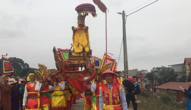 Lễ hội Kinh Dương Vương: Hội tụ văn hóa Lễ rước kiệu vua Thủy tổ về lăng.