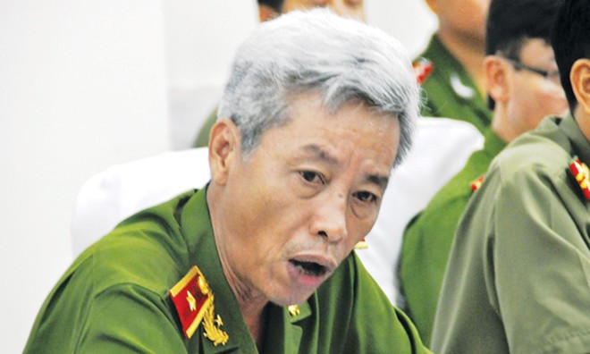 Chủ quán cà phê Xin Chào: 'Tôi mừng rơi nước mắt' Thiếu tướng Phan Anh Minh. Ảnh: Việt Văn