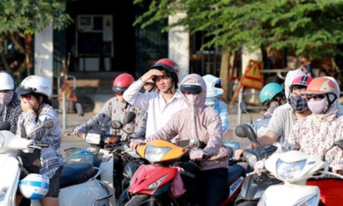 Nắng nóng 2016 không gay gắt bằng 2015 Nắng nóng 2016 không gay gắt bằng 2015