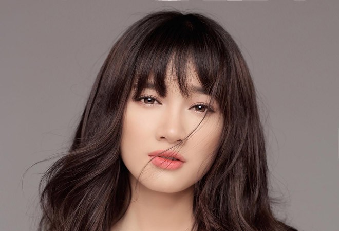 Nhã Phương: Giỏi tung hứng? Nhã Phương: Giỏi tung hứng?