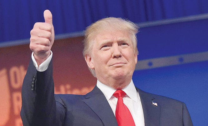 Chạy đua vào Nhà Trắng: Donald Trump đại diện đảng Cộng hòa Chạy đua vào Nhà Trắng: Donald Trump đại diện đảng Cộng hòa