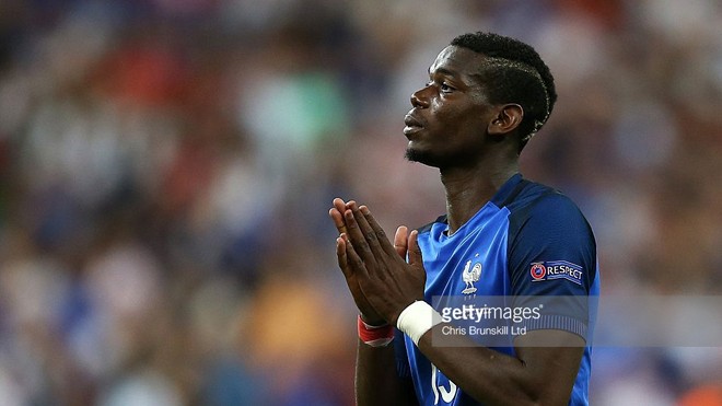 'Bom tấn' Paul Pogba về M.U: Đi tự do, về kỷ lục Pogba trong màu áo tuyển Pháp tại EURO 2016. Ảnh: GETTY IMAGES