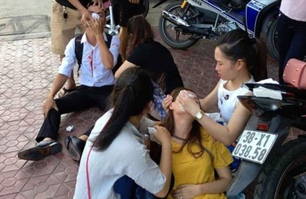 Đình chỉ công tác con trai Phó Chủ tịch huyện đánh người Hai nạn nhân bị hành hung đến mức phải nhập viện cấp cứu.