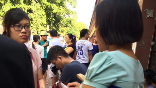 Hà Nội: Bát nháo “cò” bệnh viện “Cò” Thanh thu tiền của người bệnh.