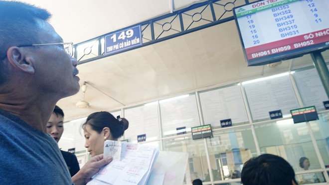 Công khai tài sản quan chức trên báo chí: Như thế mới tạo đột phá “Việc minh bạch thông tin sẽ phải làm quyết liệt thời gian tới, vì những câu chuyện như BHXH đầu tư thì mất tiền... làm người dân lo lắng”. Ảnh: Như Ý
