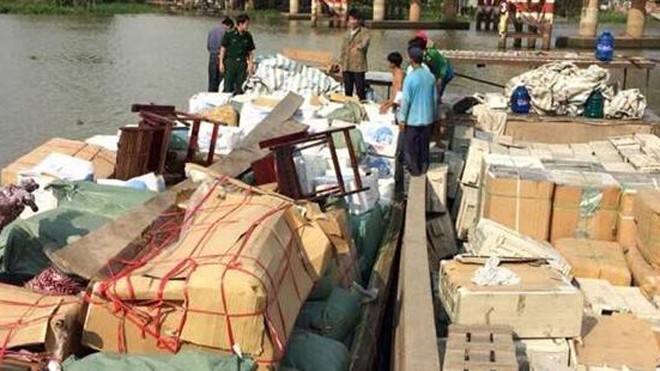 Buôn lậu ở biên giới Long An: Bao giờ hết nóng? Tang vật vụ buôn lậu trị giá hơn 5,2 tỷ đồng ngày 9/4/2016 bị Hải quan Long An thu giữ.