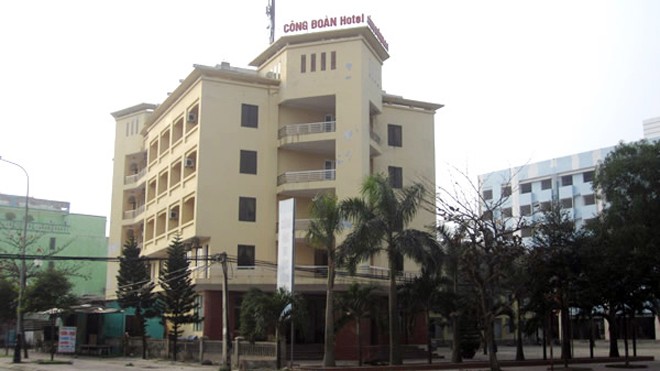 Hơn hai năm đi xin, vẫn không được cổ phần hóa Việc cổ phần hóa của Cty TNHH MTV Du lịch và Thương mại Công đoàn Nghệ An chưa biết bao giờ được thực hiện.
