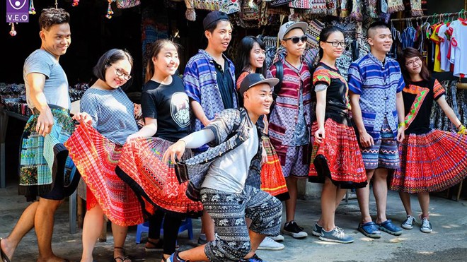 Bùng nổ du lịch tình nguyện Du lịch giáo dục ở Sapa.