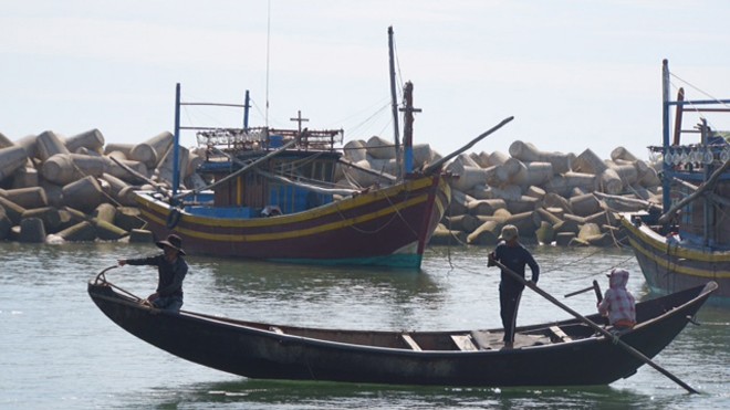 Kỳ Anh trong cơn 'bão lòng' Formosa: Qua chưa những thảng thốt? Cửa sông xã Kỳ Hà, thị xã Kỳ Anh. Ảnh: Sỹ Lực