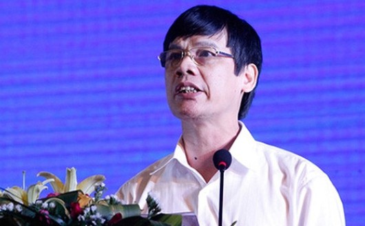 Công an điều tra cơ sở trục lợi bảo hiểm y tế Ông Nguyễn Đình Xứng - Chủ tịch UBND tỉnh Thanh Hoá.Ảnh: Cổng thông tin tỉnh Thanh Hóa.