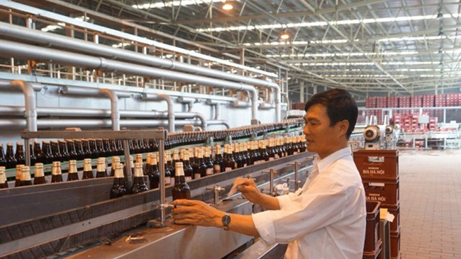 Bộ Công thương: Thoái vốn, thu cả tỷ USD Thoái vốn khỏi Habeco và Sabeco cùng nhiều đơn vị khác thuộc ngành công thương sẽ giúp thu nhiều tỷ USD để đầu tư cho hạ tầng. Ảnh: Như Ý