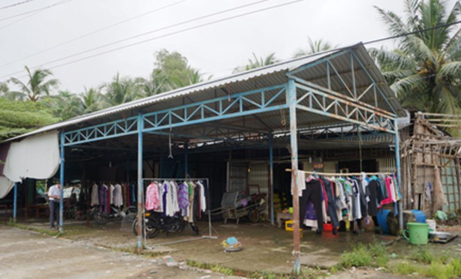 Xây chợ bỏ hoang Chợ xã Khánh Bình Đông bỏ hoang