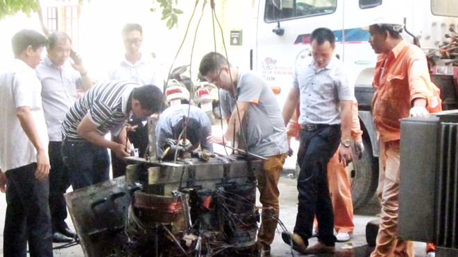 Vụ nổ trạm biến áp gây chết người: Sự cố ngay sau khi nghiệm thu Trạm biến áp xảy ra cháy nổ. Ảnh: Thanh Hà