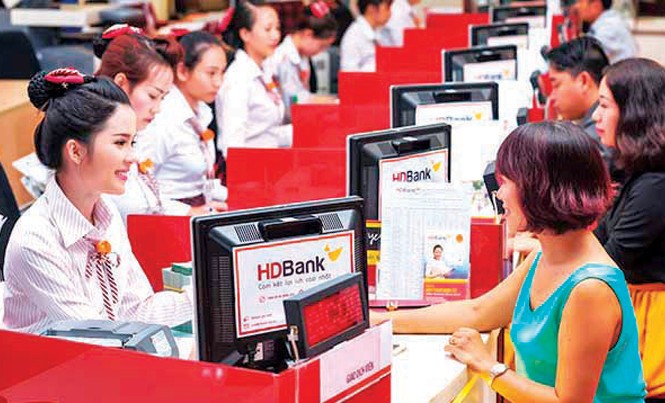 Săn tỷ phú khi gửi tiền tiết kiệm cuối năm Chỉ từ 60 triệu đồng, khách hàng gửi tiết kiệm tại HDBank có cơ hội trúng 1 tỷ đồng cùng hơn 31,000 quà tặng cho căn bếp gia đình thêm ấm áp