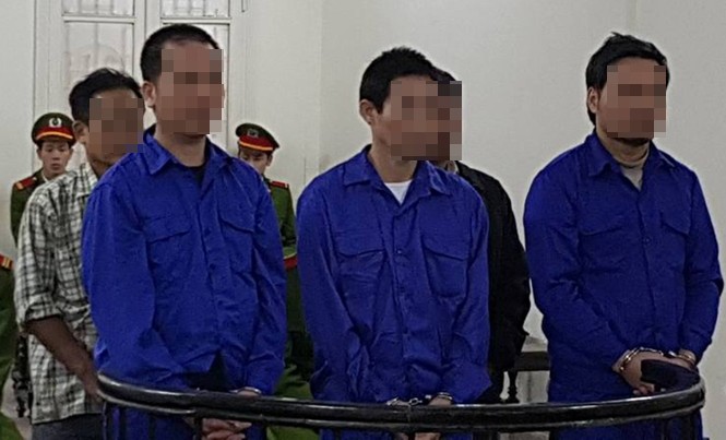 Bố không đợi được con đến ngày về Nguyễn Văn Cường và đồng phạm tại tòa.