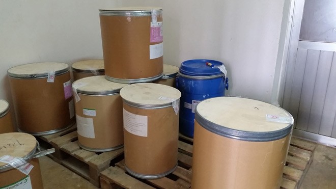 'Siết' doanh nghiệp nhập khẩu kháng sinh Lô kháng sinh nhập khẩu tại công ty sản xuất thuốc thú y sai phạm ở Hà Nội. Ảnh: Phạm Anh