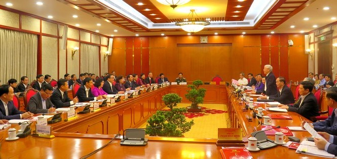 Bộ Chính trị làm việc với thành phố Hà Nội: Tạo quyền chủ động hơn nữa cho chính quyền Bộ Chính trị làm việc với thành phố Hà Nội: Tạo quyền chủ động hơn nữa cho chính quyền