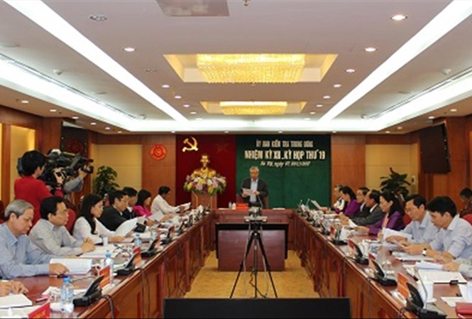 Kỷ luật nhiều cựu lãnh đạo Vĩnh Phúc, Gia Lai, Đắk Nông Kỳ họp thứ 19 của UBKT T.Ư xem xét dấu hiệu vi phạm của nhiều lãnh đạo, cựu lãnh đạo các tỉnh.