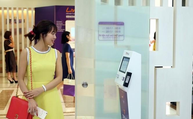 Ngân hàng tự động nhận diện và xếp chỗ khách hàng giao dịch tại quầy TPBank triển khai hệ thống phân luồng khách hàng tự động trên toàn hệ thống kể từ ngày 22/11/2017.