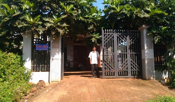 Giàu có, sạt nghiệp cũng vì tiêu Nông dân bán nhà trả nợ vì tiêu.