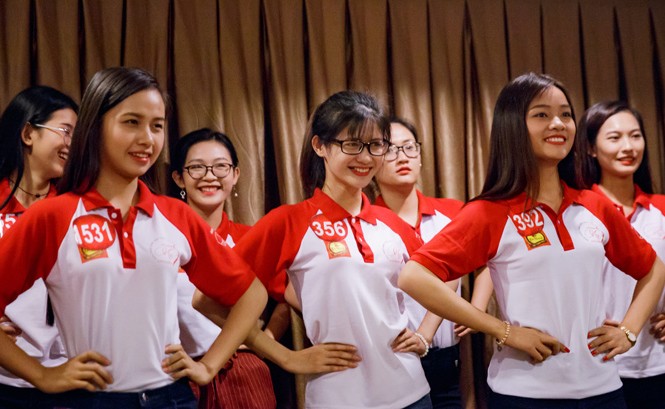 Tối nay, Chung kết Hoa khôi Sinh viên Việt Nam Các thí sinh sẵn sàng bước vào đêm chung kết.
