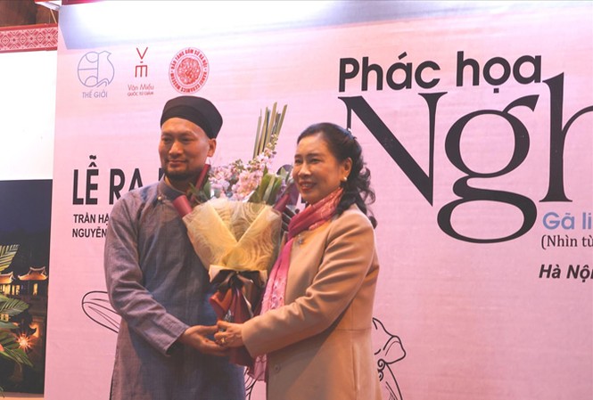 Nghê chưa hết phận bên rìa Cuốn sách về nghê của Trần Hậu Yên Thế nối tiếp mạch những cuốn sách nghiên cứu về biểu tượng văn hoá Việt. Ảnh: Toan Toan.