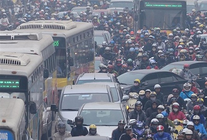 Đề xuất đường rộng 7m trở lên sẽ được đỗ xe một bên Áp lực giao thông tăng cao những ngày cận Tết Nguyên đán Mậu Tuất.
