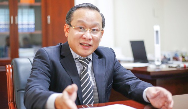 Biến thách thức thành cơ hội Tổng Giám đốc Tổng Công ty Vận tải Hà Nội Nguyễn Hoàng Trung trong buổi trao đổi với PV Tiền Phong. Ảnh: Như Ý.