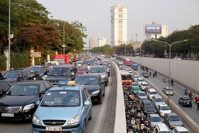 Hà Nội: Giáp tết, nhiều tuyến đường tê liệt Ảnh: Như Ý