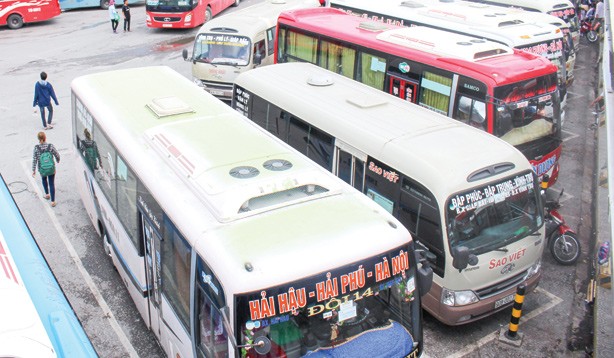 Ðảm bảo trật tự, tăng cường nhiều lượt xe phục vụ Tết Dịp Tết Mậu Tuất, Cty CP Bến xe Hà Nội có kế hoạch tăng cường trên 1.700 lượt xe cho các bến. Ảnh: Anh Trọng.