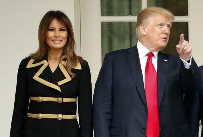 Bà Melania nổi bật nhờ phong cách thời trang mới Bà Melania cùng tổng thống Trump trong buổi tiếp vợ chồng Thủ tướng Australia.