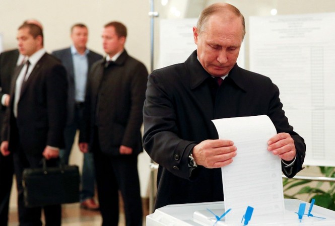 Số người ủng hộ ông Putin gấp gần 10 lần ứng viên sát nút Số người ủng hộ ông Putin gấp gần 10 lần ứng viên sát nút