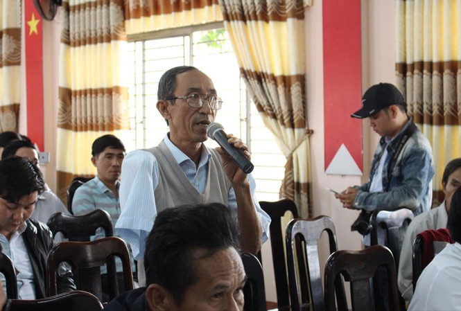 Dân kêu trời vì nhà máy thép sản xuất thêm 6 tháng Người dân lại “kêu trời” vì thành phố cho hai nhà máy thép gây ô nhiễm sản xuất trở lại dù trước đó đã có thông báo dừng hẳn hoạt động của hai nhà máy. Ảnh: Giang Thanh.