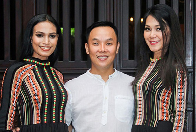 Tự tin đưa thổ cẩm ra quốc tế Người đẹp H’Ăng Niê, NTK Việt Hùng và diễn viên điện ảnh Đinh Y Nhung.