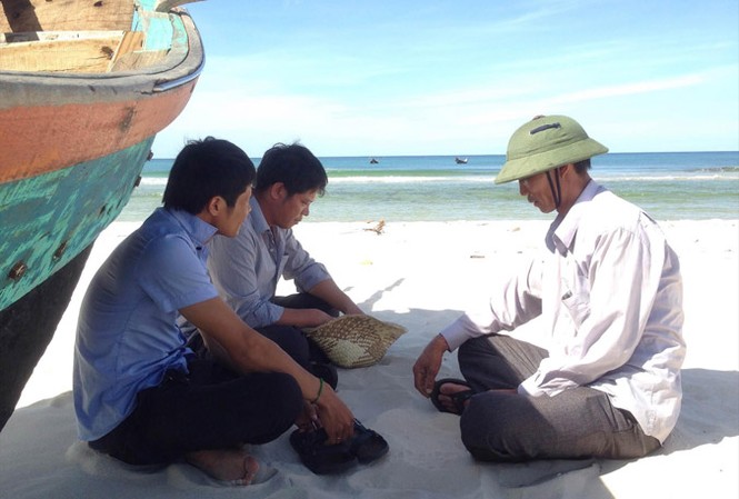 Tận diệt thủy sản, ngư dân bãi ngang kêu cứu Công việc đánh bắt của ngư dân bãi ngang ngày càng thất bát.