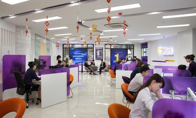 Giải mã TPbank trước giờ G niêm yết Câu chuyện tự tái cơ cấu của TPBank đã trở thành một điểm sáng và bài học cho giới nhà băng.