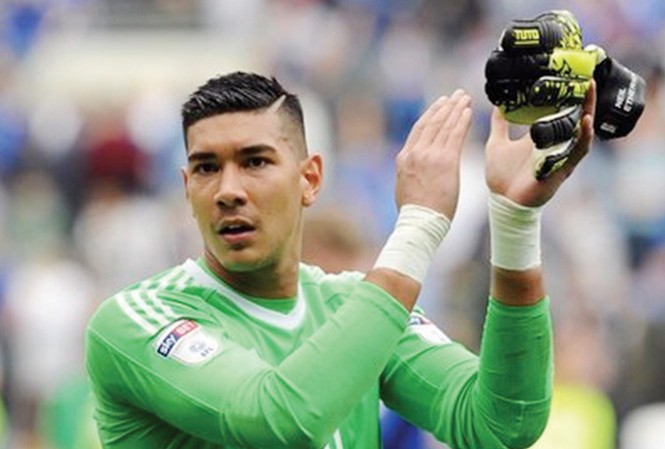 Cầu thủ Philippines làm nên lịch sử cho bóng đá Đông Nam Á Neil Etheridge là người hùng của Cardiff City.