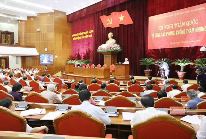  Chống giặc nội xâm cần quyết liệt, hiệu quả hơn Toàn cảnh hội nghị toàn quốc về công tác phòng, chống tham nhũng. Ảnh: TTXVN.