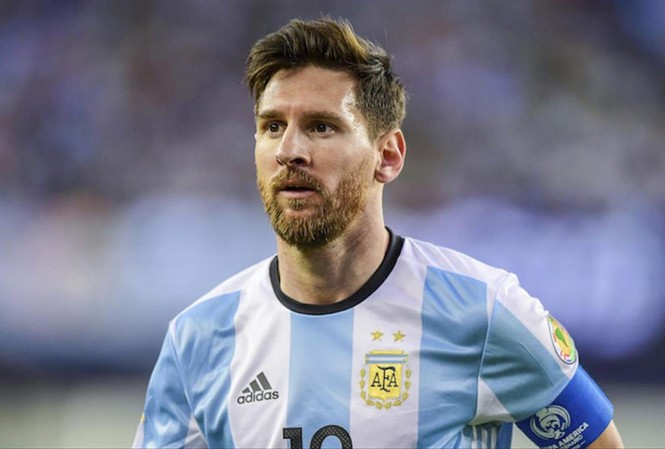 Sống mái với Nigeria, Argentina vẫn chờ Messi tỏa sáng Messi được kỳ vọng sẽ giúp Argentina “thoát hiểm”.