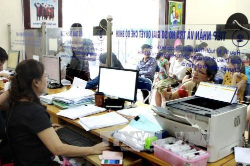 Xin ý kiến Quốc hội về chính sách BHXH với lao động nước ngoài Bộ LĐ-TB&XH đề xuất, trước mắt chỉ áp dụng BHXH bắt buộc với lao động nước ngoài có hợp đồng từ 1 năm trở lên