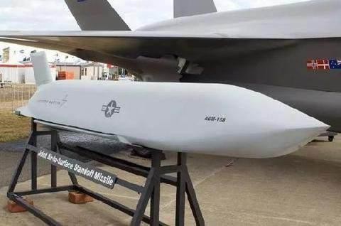 Mỹ tính dùng tên lửa tàng hình AGM-158B đối phó DF-21D Mỹ tính dùng tên lửa tàng hình AGM-158B đối phó DF-21D
