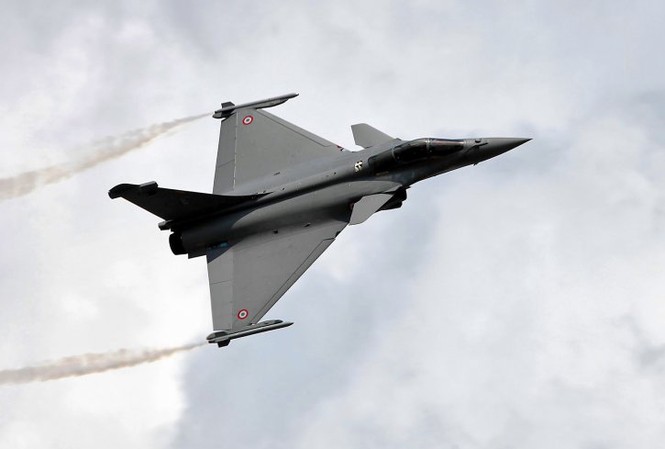 Từ chối F-35 của Mỹ, châu Âu dựa vào tiêm kích thế hệ thứ 6 của Pháp ? Từ chối F-35 của Mỹ, châu Âu dựa vào tiêm kích thế hệ thứ 6 của Pháp ?