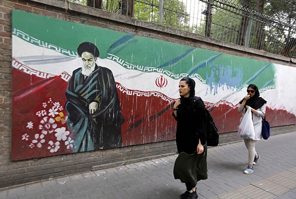 Bộ ngoại giao Mỹ: Washington không tìm cách lật đổ chính quyền Iran Bộ ngoại giao Mỹ: Washington không tìm cách lật đổ chính quyền Iran
