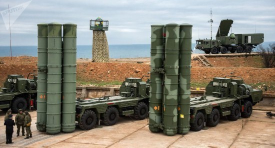 ‘Rồng lửa’ S-400 sẽ sớm được trang bị tên lửa mới tầm bắn trên 400km ‘Rồng lửa’ S-400 sẽ sớm được trang bị tên lửa mới tầm bắn trên 400km
