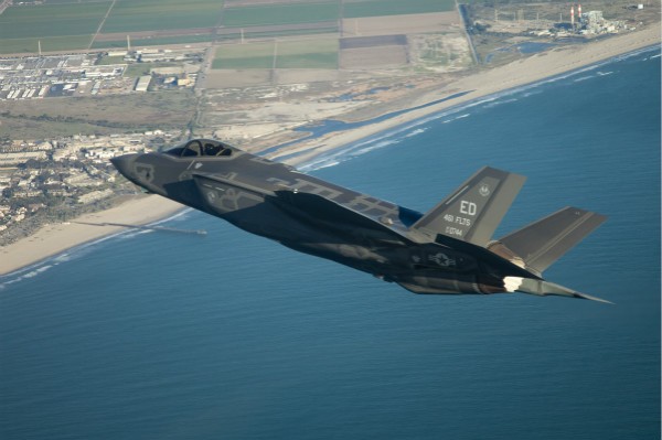 Tiêm kích F-35 đại hạ giá, Mỹ mua thêm 141 chiếc Tiêm kích F-35 đại hạ giá, Mỹ mua thêm 141 chiếc